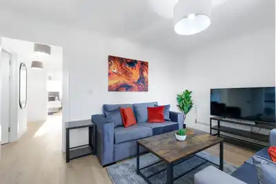 Image de Pinewood 2 Bedroom Apartment 03 By Arista Living