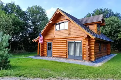 Image de Unique wooden villa (5p) with sauna in Twente 1