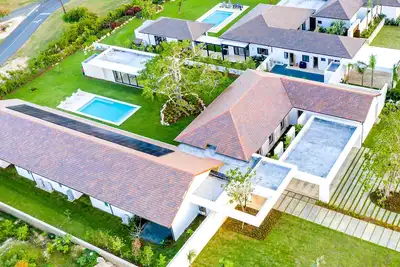 Image de Stunning Modern Garden Villa in a Beautiful Setting La Ceiba