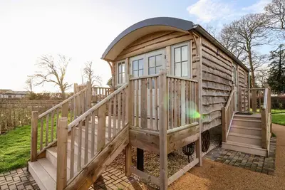 Image de Amy Johnson, romantic, with a garden in Tadcaster