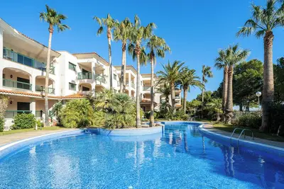Image de Appartement Holdiday \"Costa Linda 1\" avec vue sur la mer, piscine et Wi-Fi.