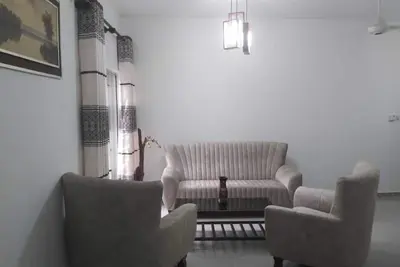 Image de Luxurious 3 Br Ariyana  Resort apartment