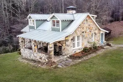 Image de Retro Rock Cottage- Private Toccoa River Retreat
