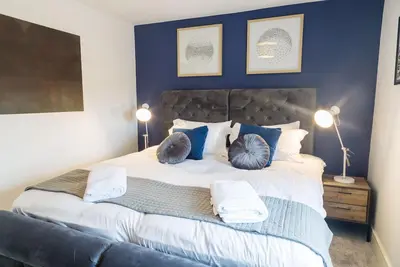 Image de 2 Bedroom Double Twin-Standard-Appartement-Douche