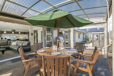 Image de Relax on Roseberry - Whitianga Holiday Home