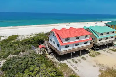 Image de Affordable Gulf Front Triplex