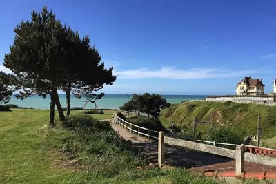 Image de CÔTE D'ALBÂTRE Plage À 5 Minutes