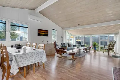 Image de Maison confortable à Højslev avec WiFi