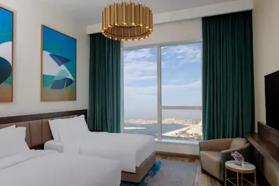 Image de Three Bedroom Apartment Near Mina Seyahi Beach