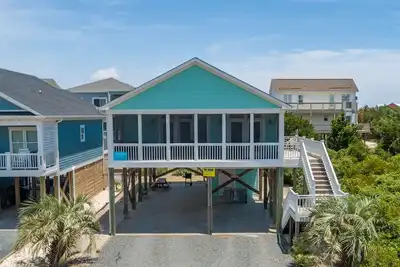 Image de Hobbs Realty - “Big Water” | Pet-Friendly 4br Island Home w/ Easy Beach Access