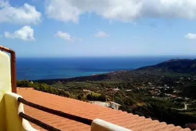 Image de Lia's Little House - Sea View - Eden Rock