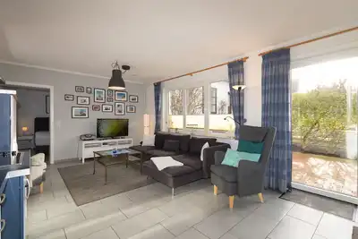 Image de This 3 room holiday apartment is on the ground floor and spacious