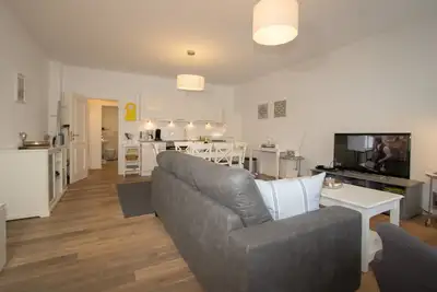 Image de Completely newly renovated and very spacious apartment for 4 people