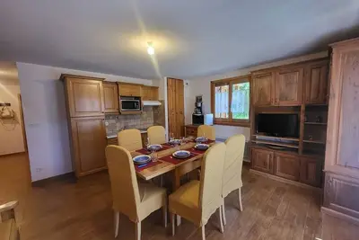 Image de Appartement 3 pièces avec grande terrasse, garage et équipements modernes à Montgenèvre