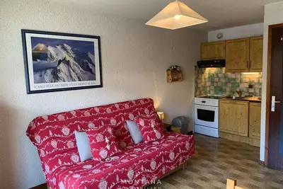 Image de Studio confortable pour 4 avec balcon au calme près des pistes