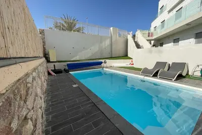 Image de 5 minutes to the Red Sea! Great house with heated swimming pool