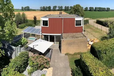 Image de Vacation home Flevoland - with terrace, garden and jacuzzi