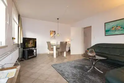 Image de Bright, comfortable holiday apartment with plenty of space for a large family.