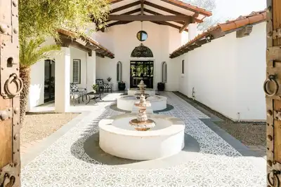 Image de Casablanca Gardens by LuxeKey Moroccan Estate w/ Pool & Pickleball