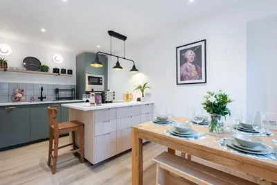 Image de The Pinkish House - 4 bed home in Blairgowrie town centre
