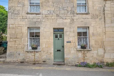 Image de 3 chambres à coucher à Painswick, near Stroud