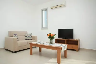 Image de Charming Paphos Villa | 3 Bedrooms | Villa Coral Bay 2 | Great Central Location & Private Pool | Coral Bay