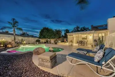 Your private Desert Getaway with Free Heated Pool!