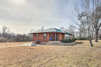 Image de Pet-Friendly Cabin Rental Retreat!