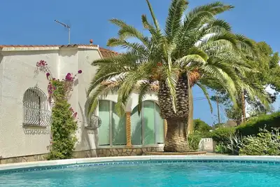 Image de Villa Flamingo. Piscine privée, A/C, wifi