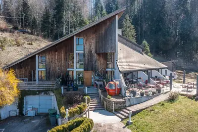 Image de Appartement de vacances \"Gîte Le Jorat - Appartement C\" avec terrasse privée et Wi-Fi