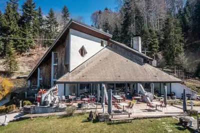 Image de Appartement \"Gîte Le Jorat - B\" avec terrasse privée et Wi-Fi