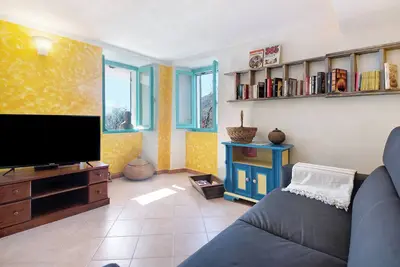 Image de Appartement de vacances \"La Fermenteria\" avec vue sur la montagne, jardin partagé et Wi-Fi.