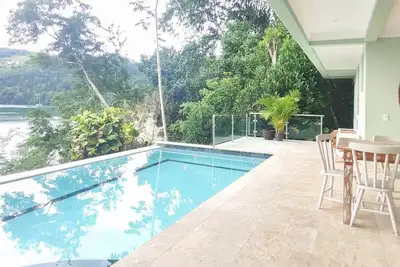 Image de Villa face à la mer à Angra dos Reis - Ang040