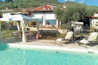 Image de Maison de vacances Bargecchia pour 1 - 5 personnes avec 2 chambres à coucher - Maison de vacances