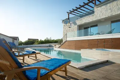 Image de Maison de vacances Rovanjska pour 1 - 11 personnes avec 4 chambres Ă coucher - Maison de vacances