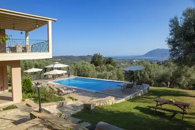 Image de Private, luxurius, serene, pool, seaviews, family\/pet friendly