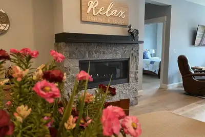 Image de 2 Bedroom Condo on the Boardwalk in downtown Grand Lake