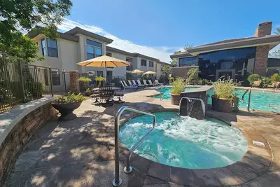 Image de North Scottsdale Oasis, 5 Min From Mayo Clinic.