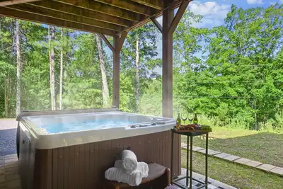 Image de Pet Friendly/Hot Tub/Spacious/Mountain Views