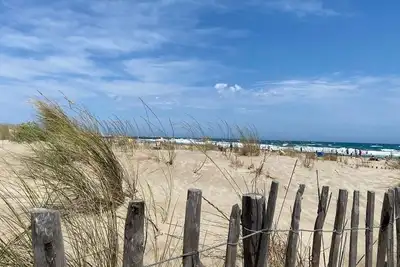 Image de Joli duplex en coeur de ville à côté du parc, à 20 mn des plages