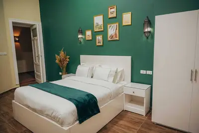 Image de Cozy feel-like home hotel near to everything a tourist need