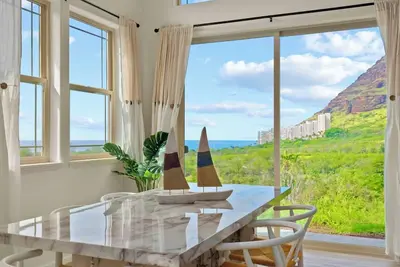 Image de @ Marbella Lane - 3br w/ amazing Mt & Ocean Vistas