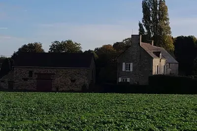Image de Petite maison de campagne proche mer