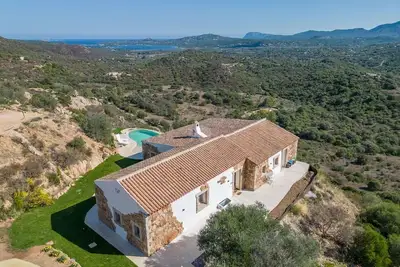 Image de Villa à San Pantaleo avec 3 chambres à coucher, 6 couchages