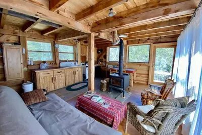 Image de Ellens’s Cabin Where comfort meets wilderness, remote yet cozy