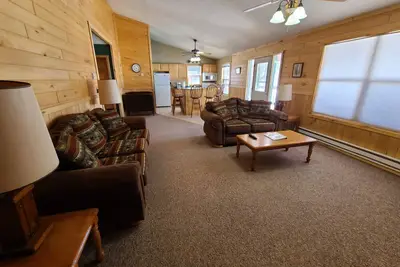 Image de Cabin 2 Family/Pet Friendly Resort Amenities Dock Fishing Beach