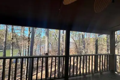 Image de Lake Front Retreat on Lake Ouachita