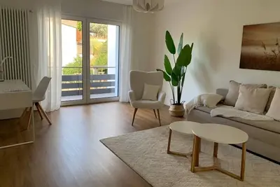 Image de Modern apartment in Baden-Baden (70sqm). On foot into the city and nature.