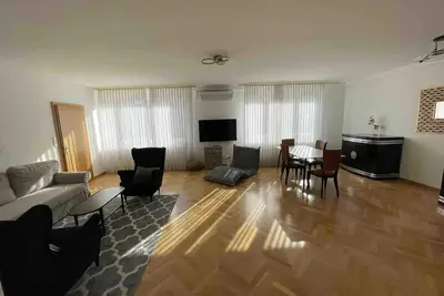 Image de Beautiful Apartment in the Best Area / Top 4