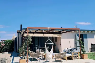 Image de Spectacular new villa with private pool